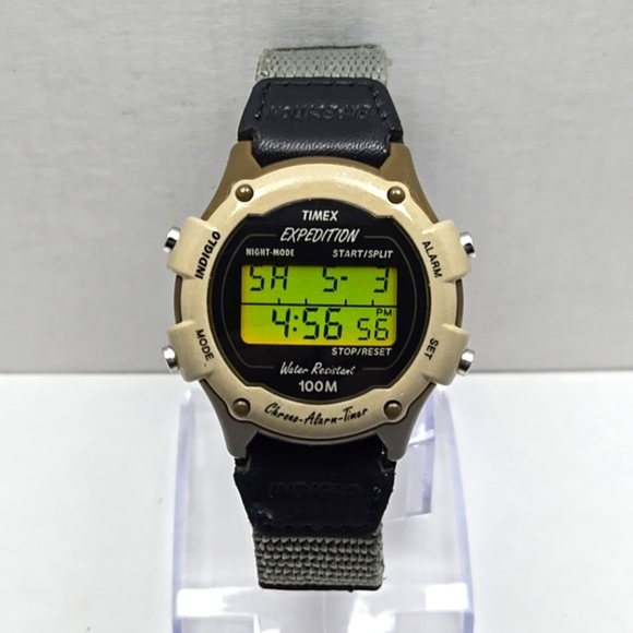 Womens Vintage 1999 Timex Expedition 35mm Digital Watch Khaki Green New Battery - Picture 1 of 12